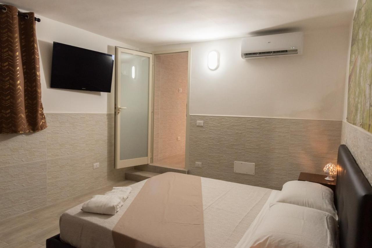 Trevisani Loft Apartment Bari Exterior photo